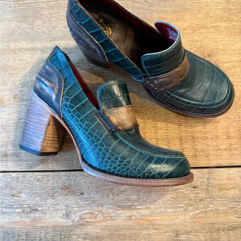 Freebird by Steven Green and Brown Heeled Loafers with Chunky Heel